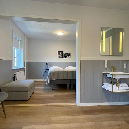 Annex Bed & Breakfast เฟรเดริกส์ฮัฟน์ ภายนอก รูปภาพ