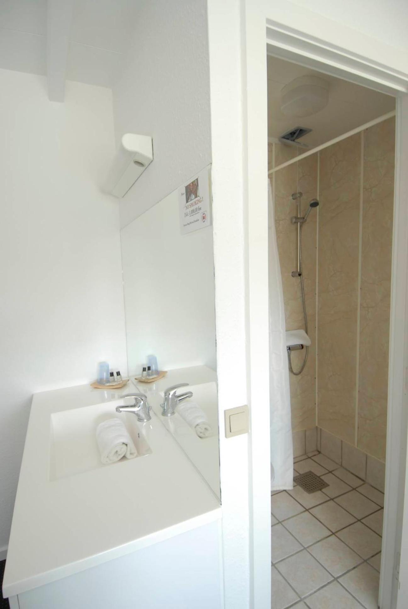 Annex Bed & Breakfast เฟรเดริกส์ฮัฟน์ ภายนอก รูปภาพ
