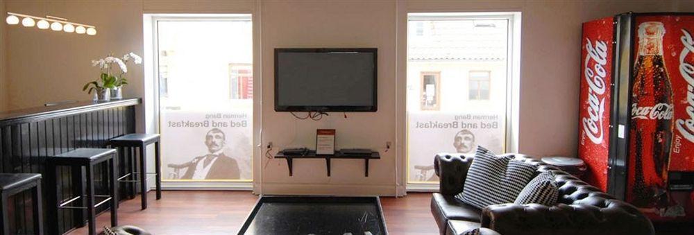 Annex Bed & Breakfast เฟรเดริกส์ฮัฟน์ ภายนอก รูปภาพ