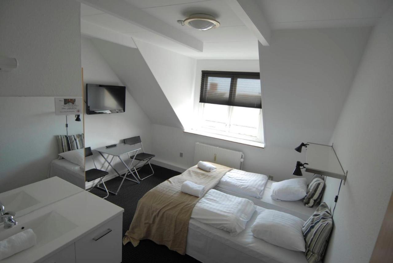 Annex Bed & Breakfast เฟรเดริกส์ฮัฟน์ ห้อง รูปภาพ